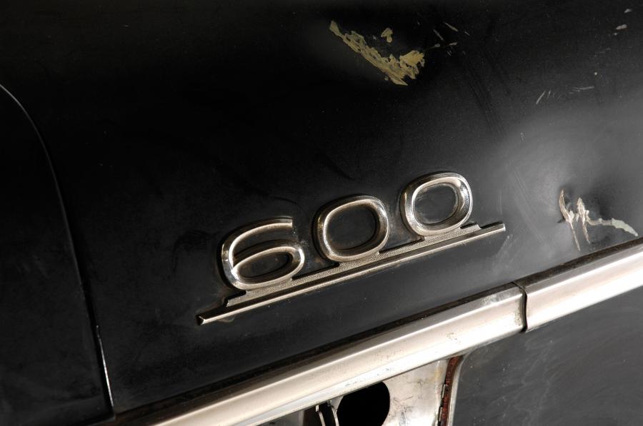  Mercedes-Benz 600 Pullman Landaulet 1969 года  (фото 2 из 6)